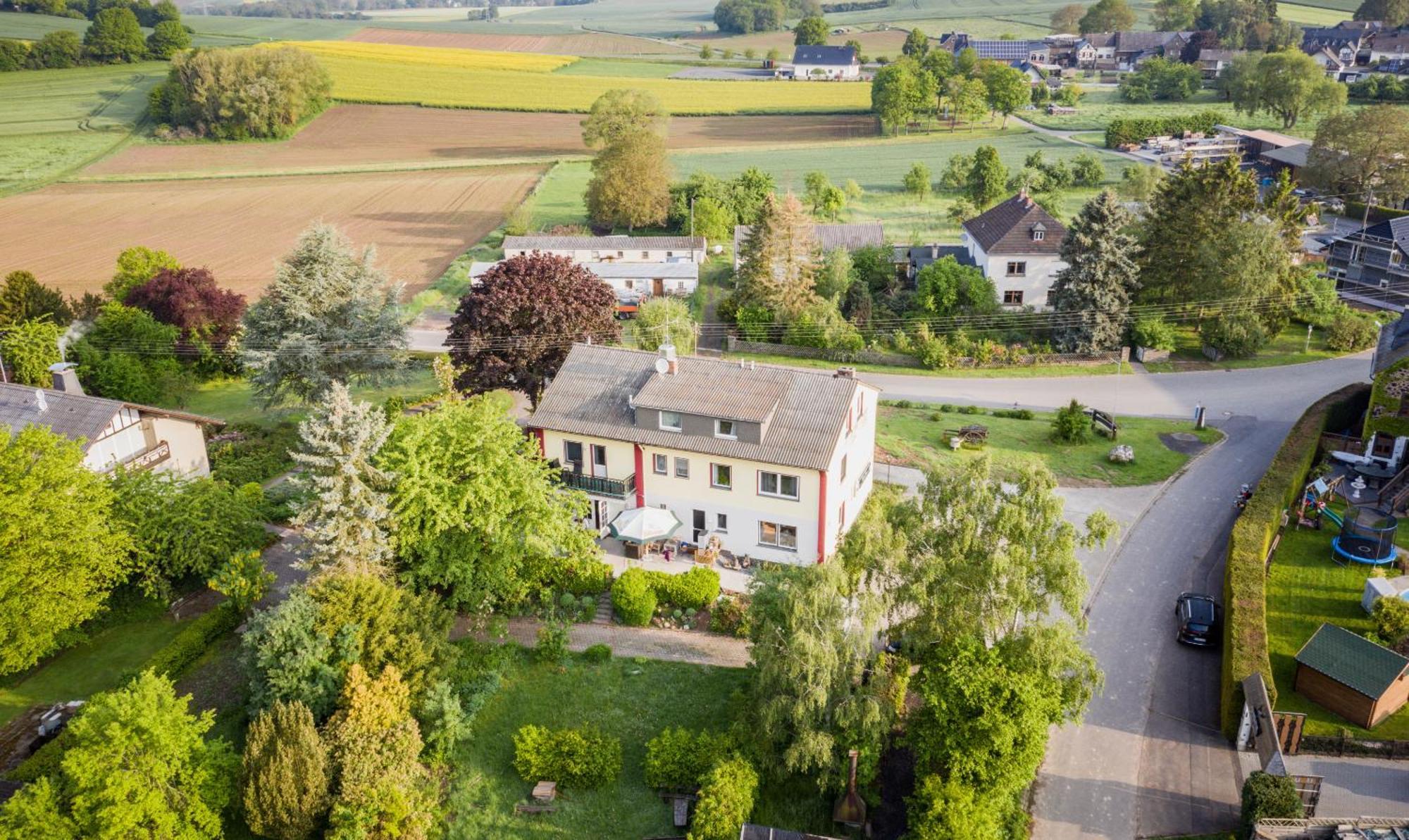 Landhaus Vor Burg Eltz Wierschem Esterno foto